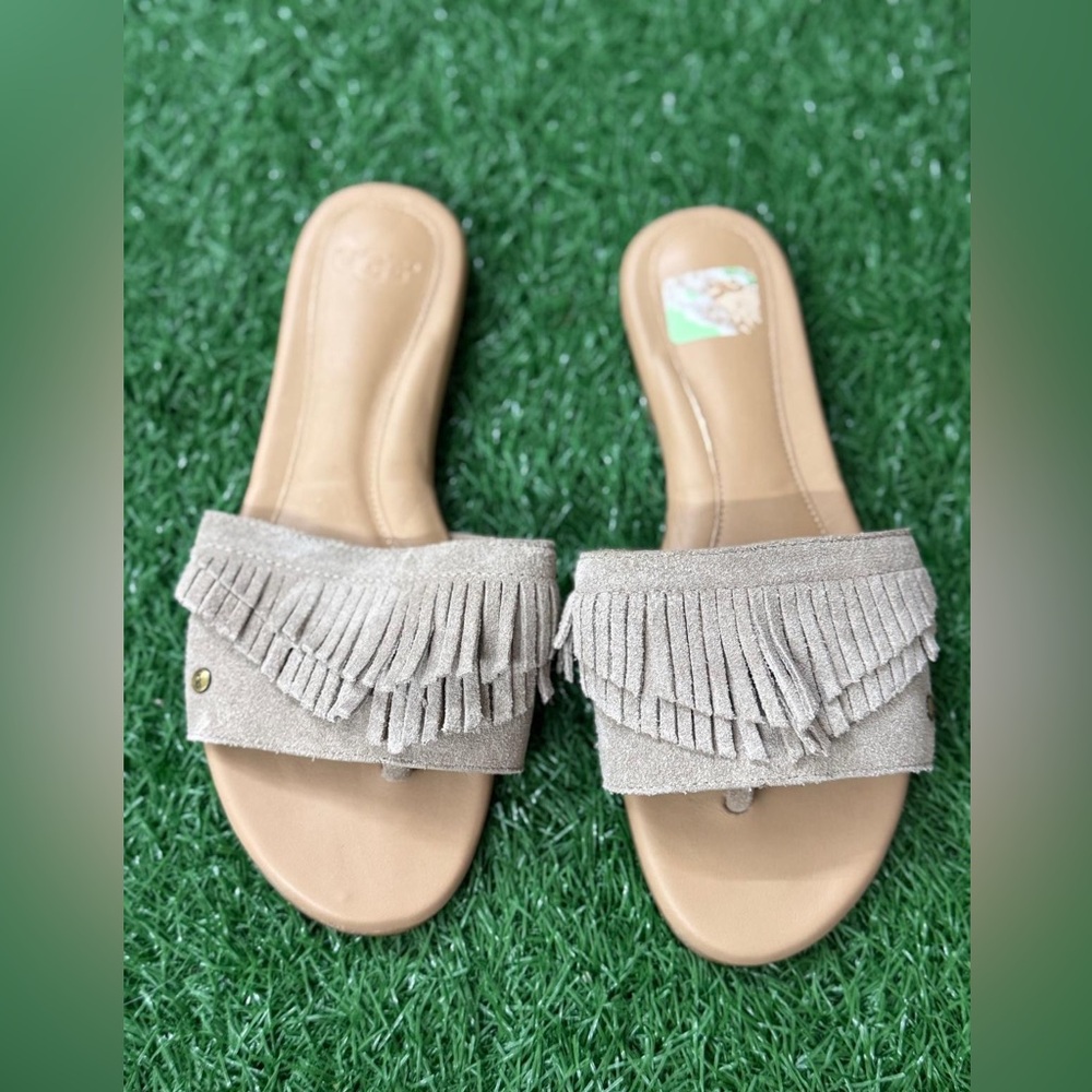 UGG Women’s‎ Fringe Suede Slide Sandals - Tan Size 5